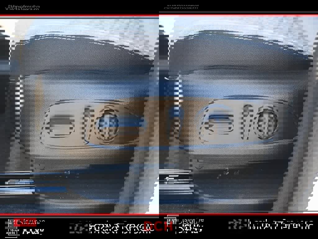 Used 2022 Chevrolet Equinox LS image 16