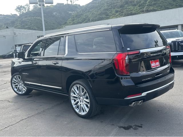 New 2026 GMC Yukon XL Denali w/ Denali Reserve Package image 3