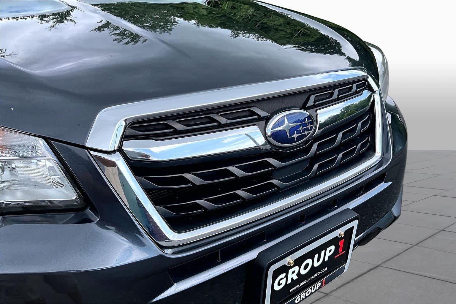 Used 2017 Subaru Forester 2.5i Premium w/ All-Weather Package AWD/4WD image 31