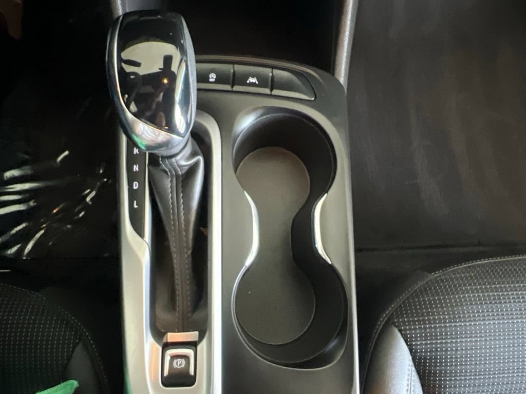Used 2025 Buick Envista Preferred FWD image 58