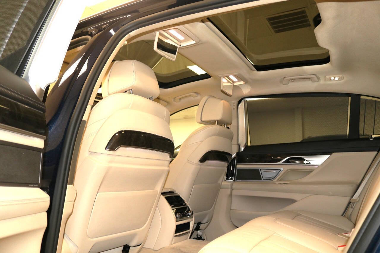 Used 2016 BMW 740i RWD image 85