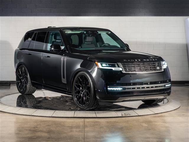 Used 2026 Land Rover Range Rover SE AWD/4WD image 7