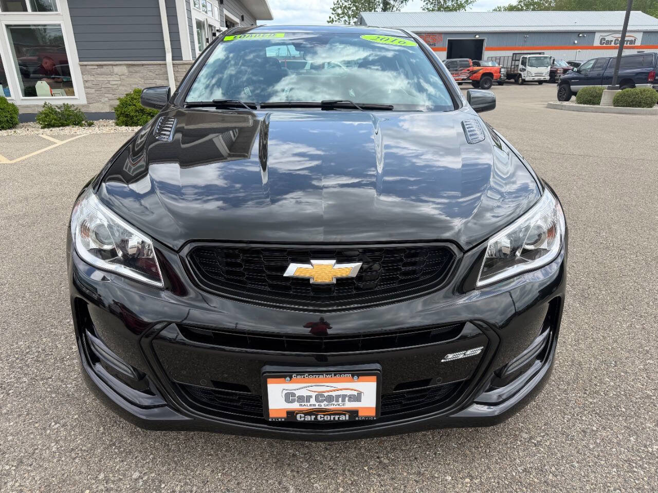 Used 2016 Chevrolet SS RWD image 8