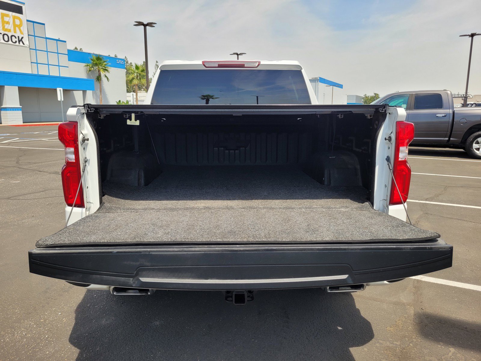 Used 2022 Chevrolet Silverado 1500 RST AWD/4WD image 28