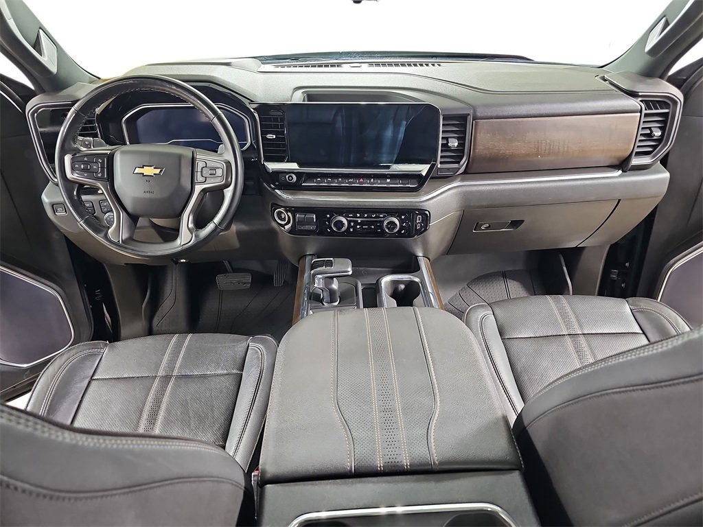 Used 2023 Chevrolet Silverado 1500 High Country w/ High Country Premium Package image 15