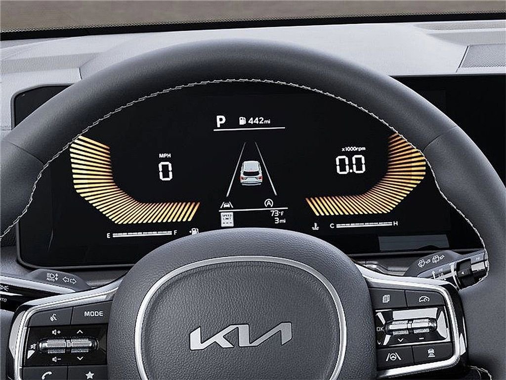 Certified 2025 Kia Sorento S w/ Panoramic Sunroof Package image 21