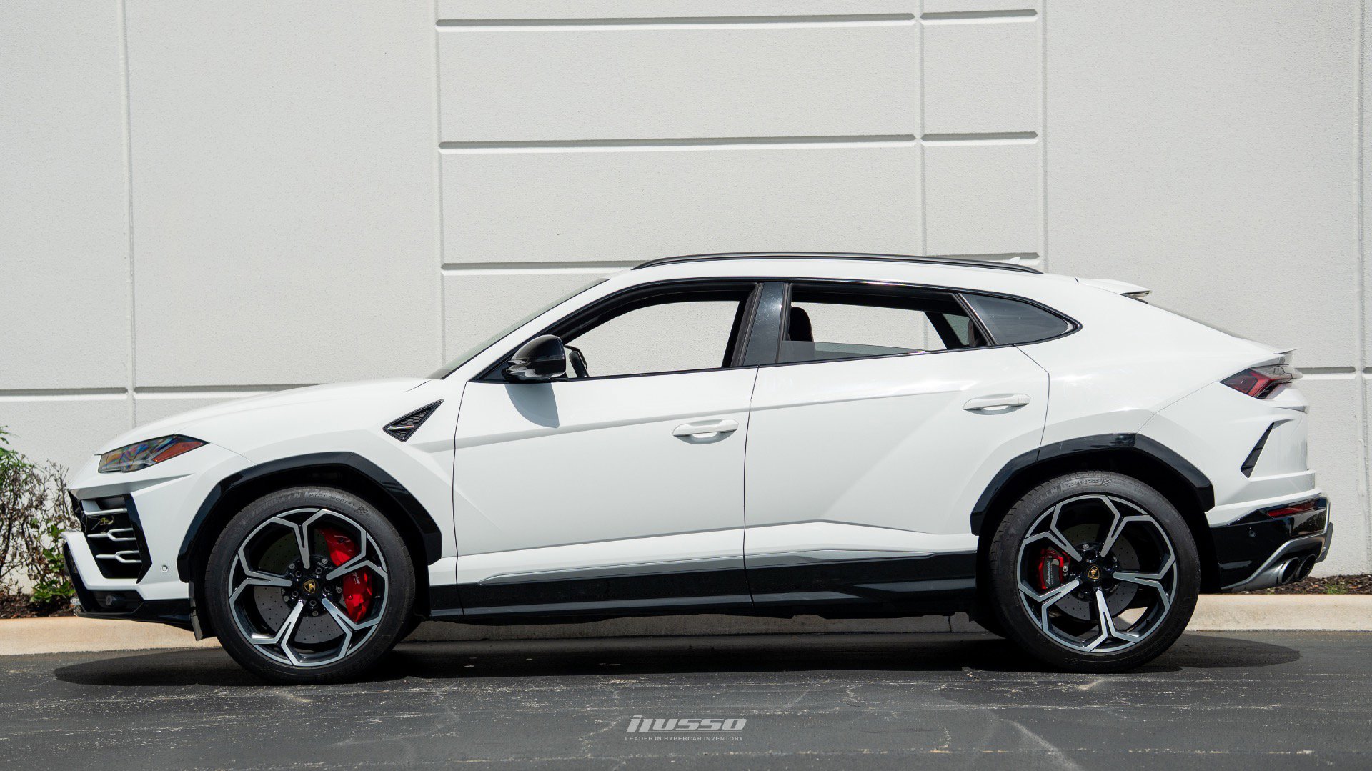 Used 2021 Lamborghini Urus image 19