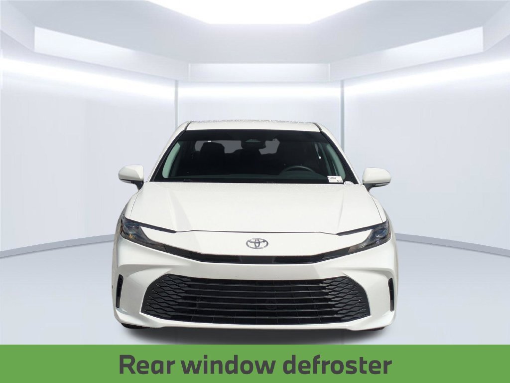Used 2025 Toyota Camry LE FWD image 11