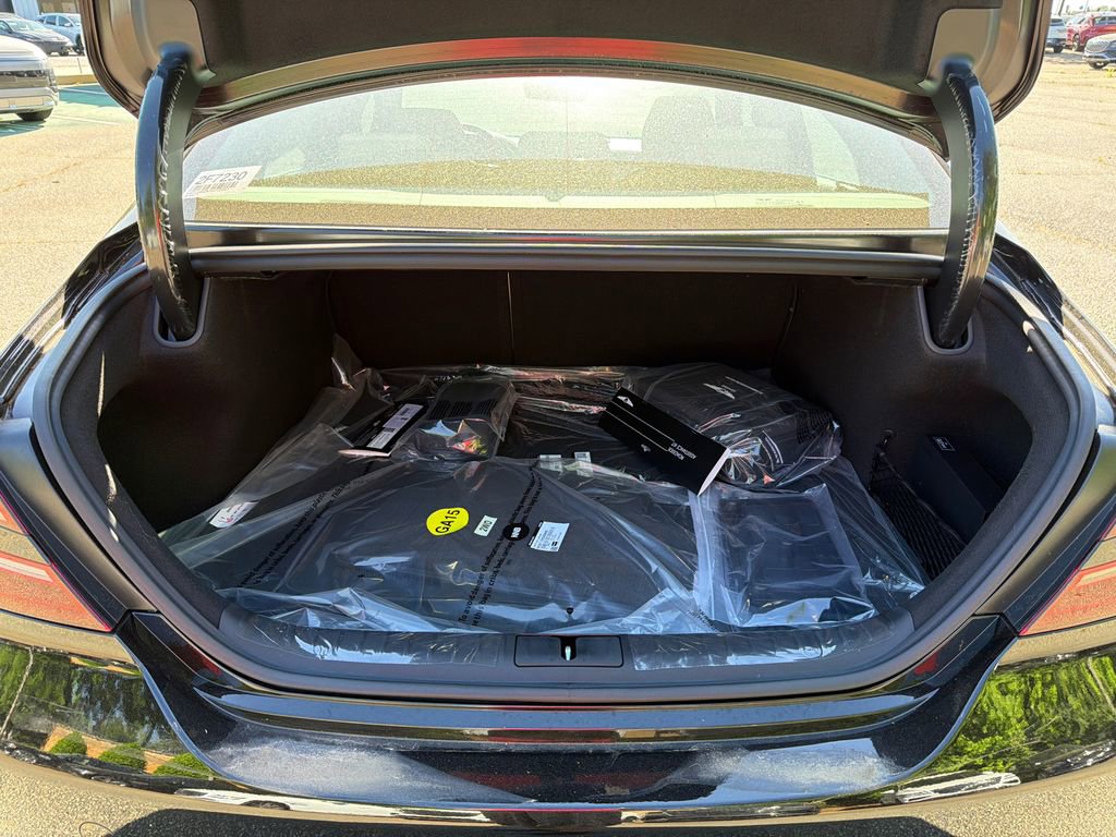 New 2026 Genesis G70 2.5T image 18