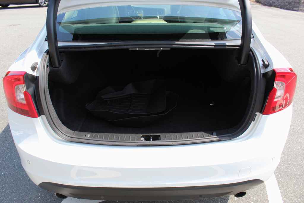 Used 2013 Volvo S60 T6 AWD/4WD image 9