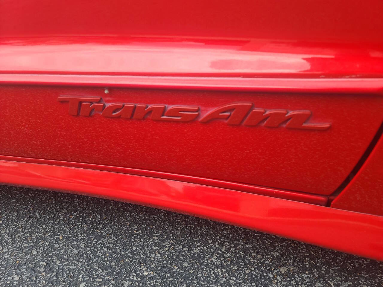 Used 1999 Pontiac Firebird Formula w/ Security Pkg RWD image 13