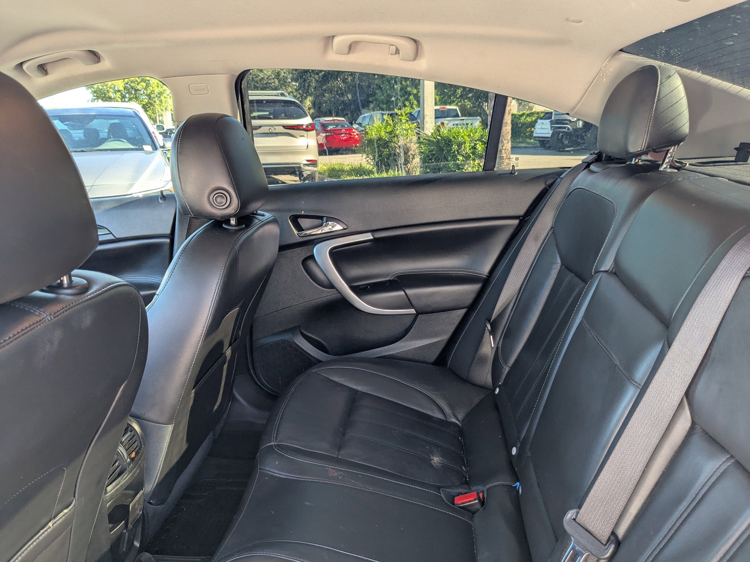 Used 2013 Buick Regal Premium image 13