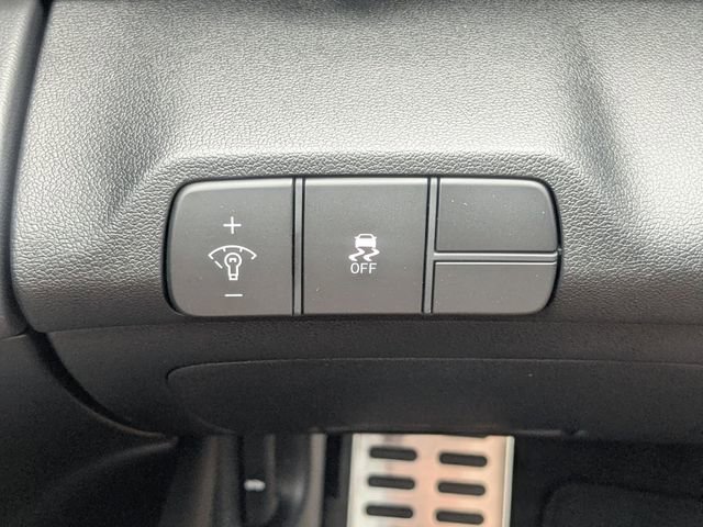 New 2026 Hyundai Elantra SEL Sport image 24