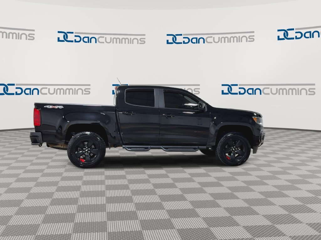 Used 2021 Chevrolet Colorado LT w/ Redline Special Edition AWD/4WD image 2