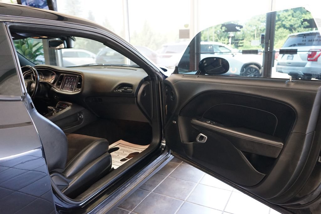 Used 2020 Dodge Challenger GT w/ Plus Package RWD image 40