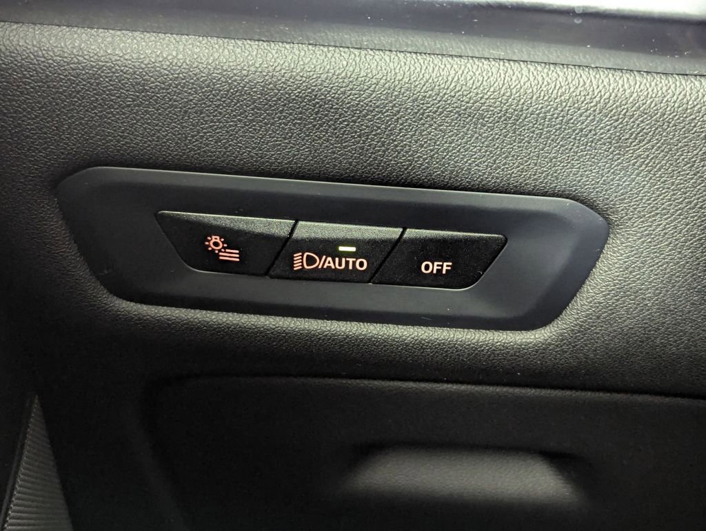 Used 2024 BMW X6 xDrive40i image 42