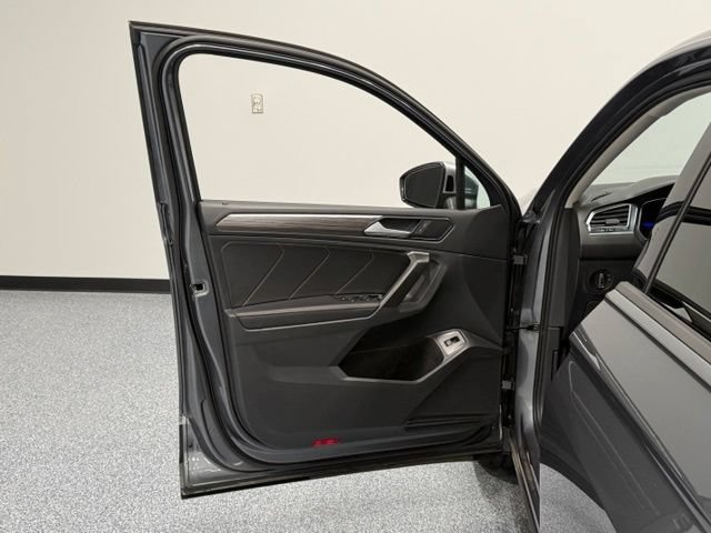 Used 2024 Volkswagen Tiguan Wolfsburg Edition FWD image 9