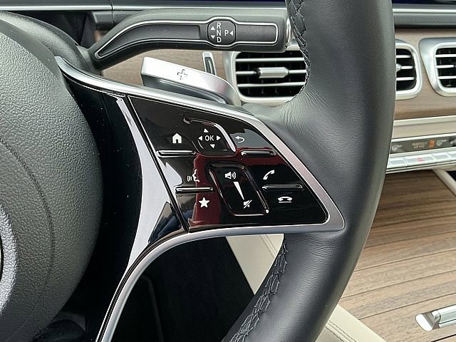 Used 2025 Mercedes-Benz GLE 350 4MATIC image 29