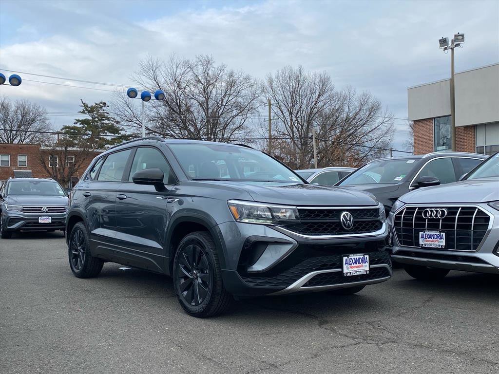 Certified 2022 Volkswagen Taos S