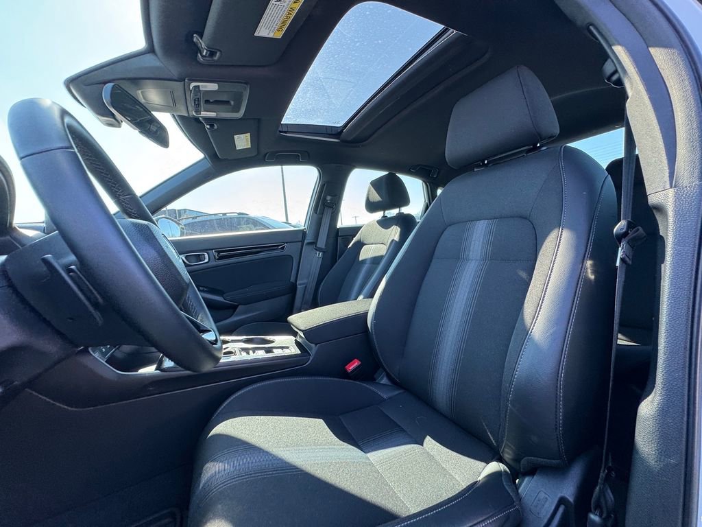 Used 2025 Honda Civic Sport image 14