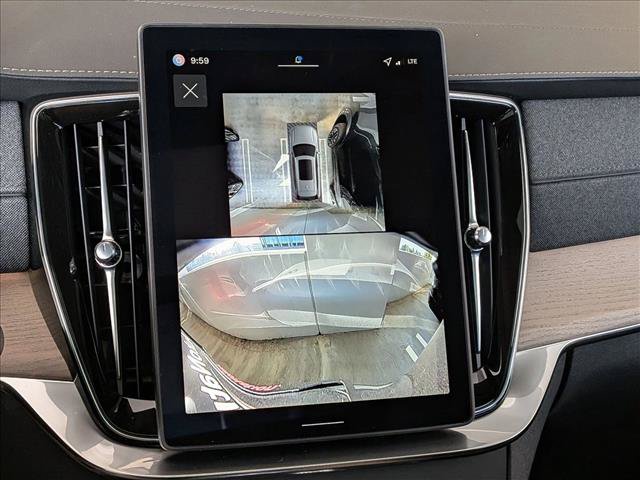 New 2026 Volvo XC90 B5 Plus w/ Protection Package AWD/4WD image 15