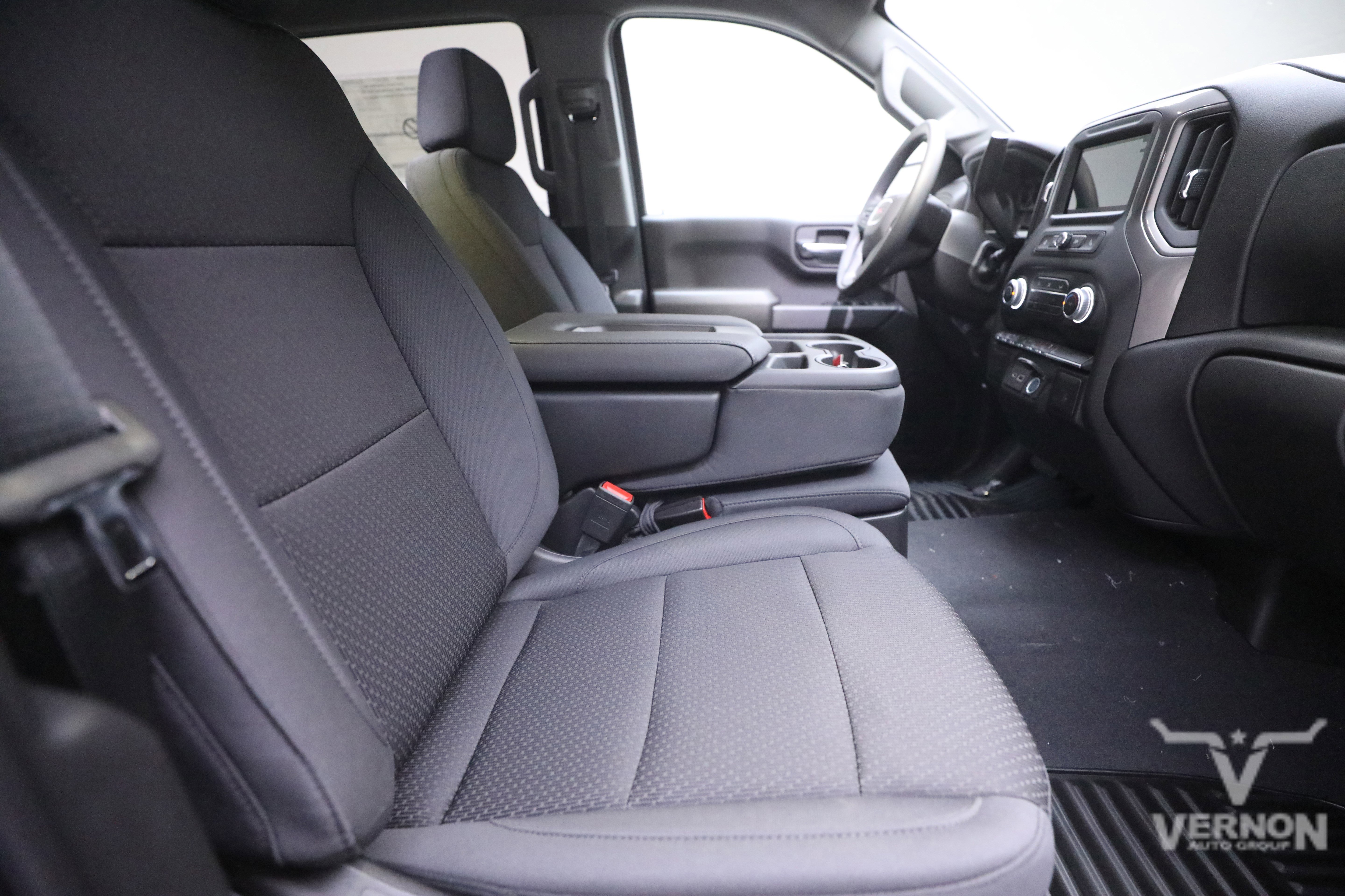 New 2026 GMC Sierra 1500 Pro w/ Graphite Edition image 11