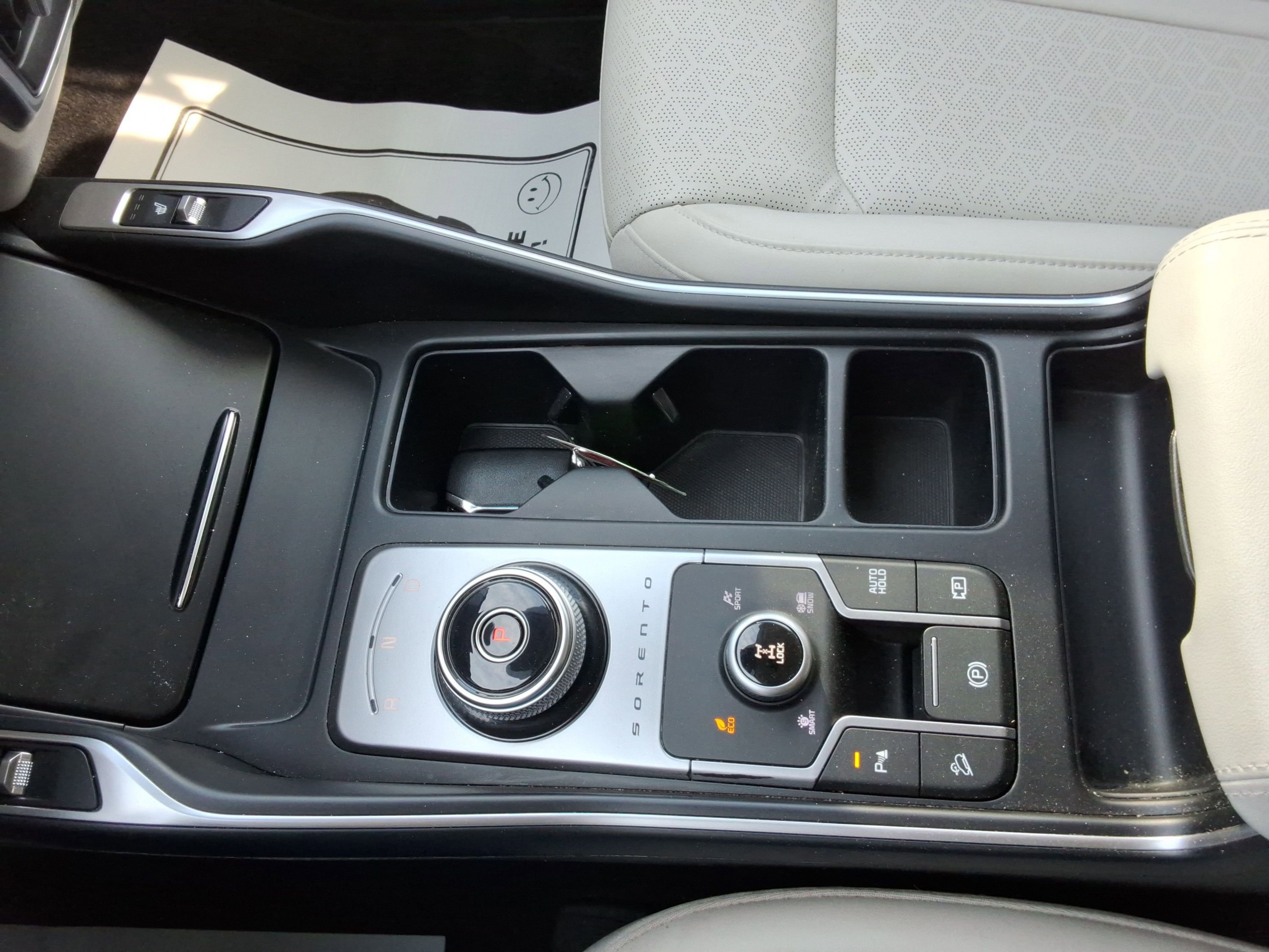 Used 2023 Kia Sorento EX image 17