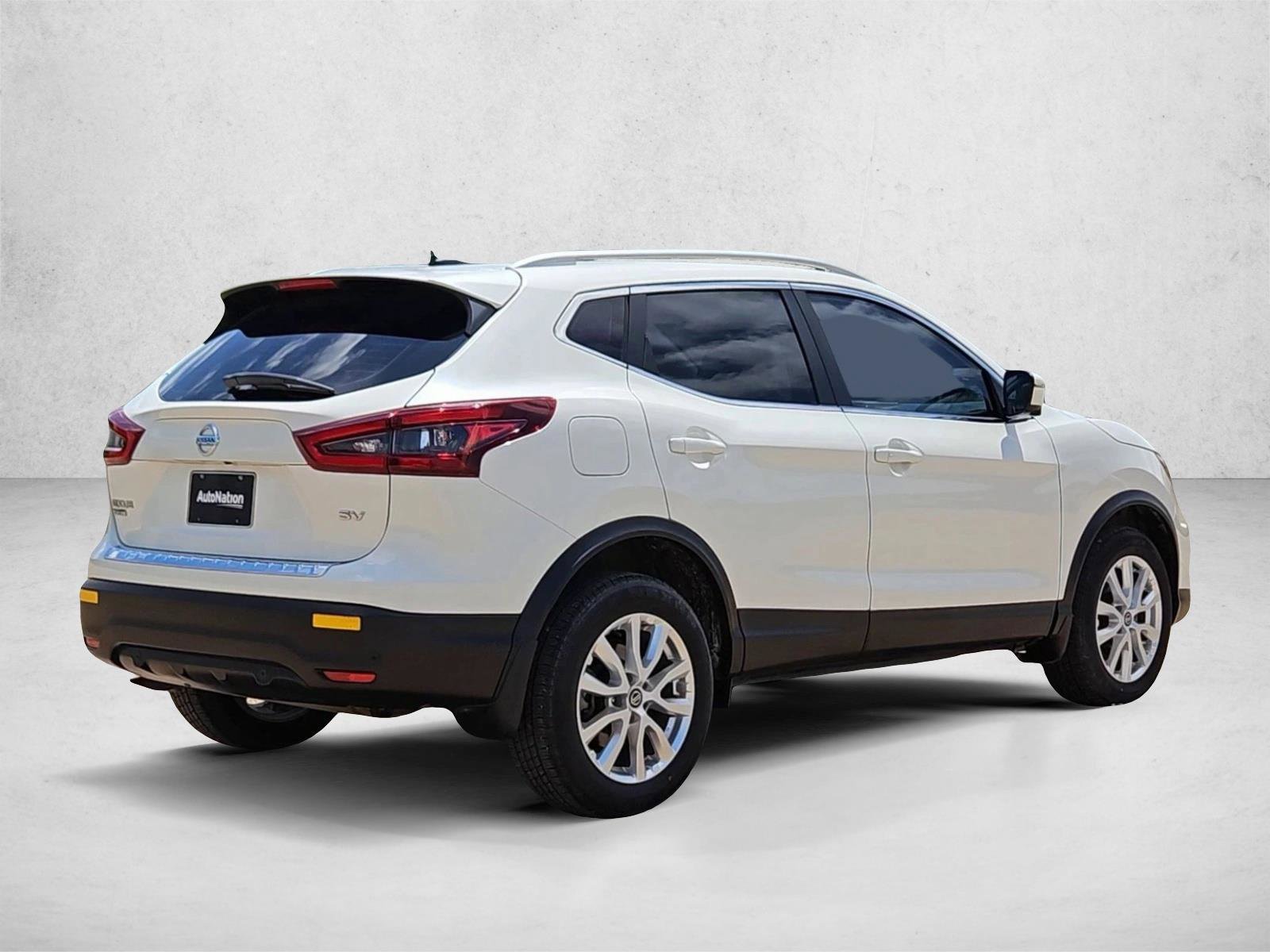 Used 2022 Nissan Rogue Sport SV w/ Technology Package FWD image 8