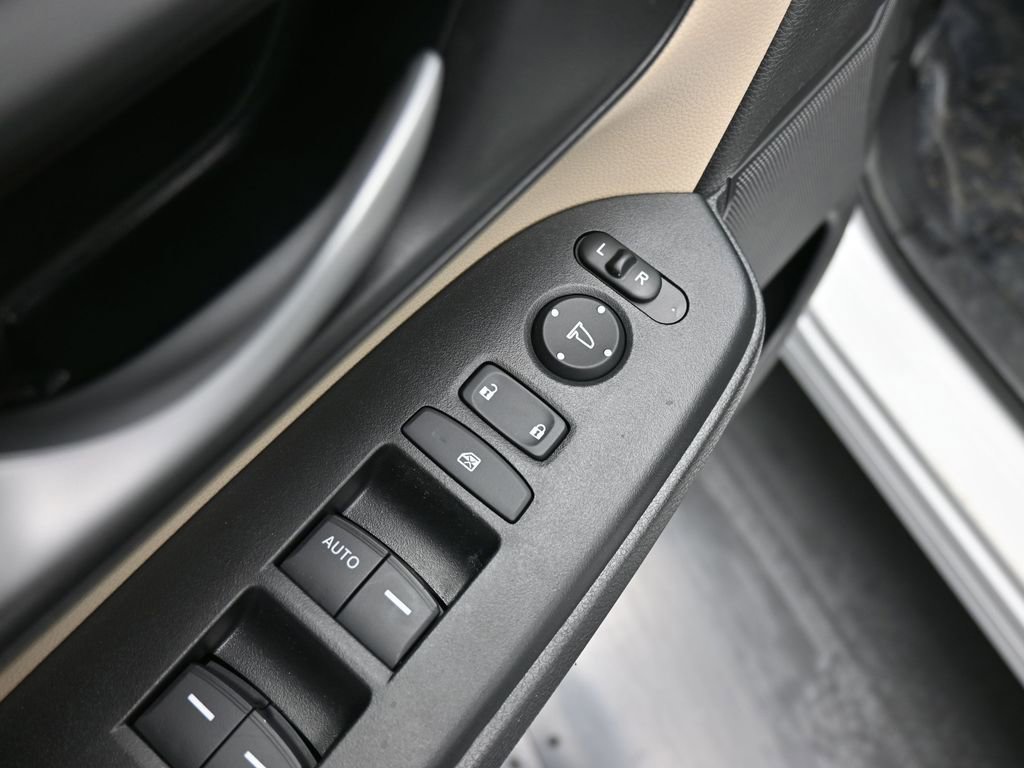 Used 2021 Honda CR-V LX image 31