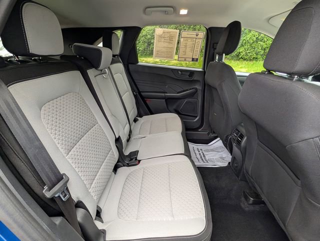 Used 2023 Ford Escape Active w/ Tech Pack #1 AWD/4WD image 30