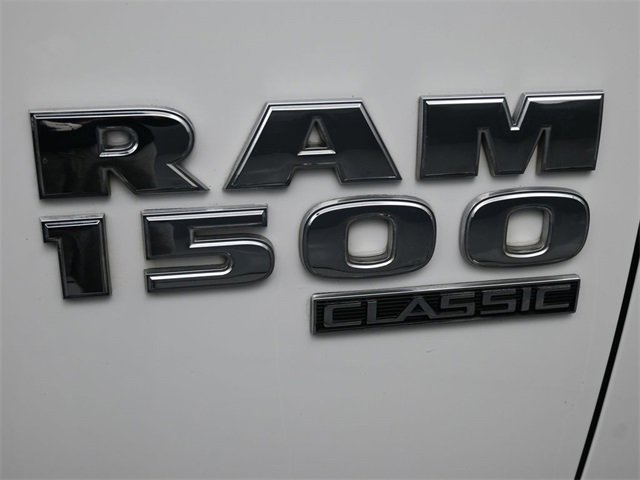 Used 2022 RAM 1500 Classic SLT image 25