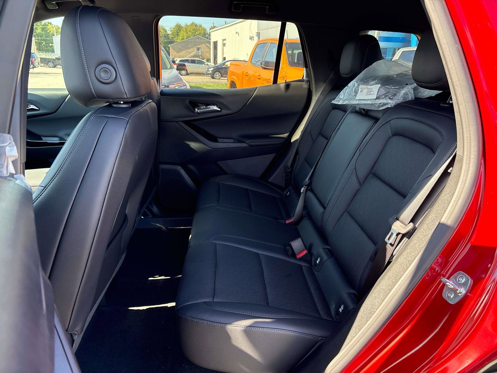 New 2026 Chevrolet Equinox LT w/ Convenience Package II image 9