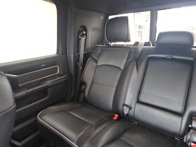 Used 2022 RAM 3500 Laramie AWD/4WD image 9