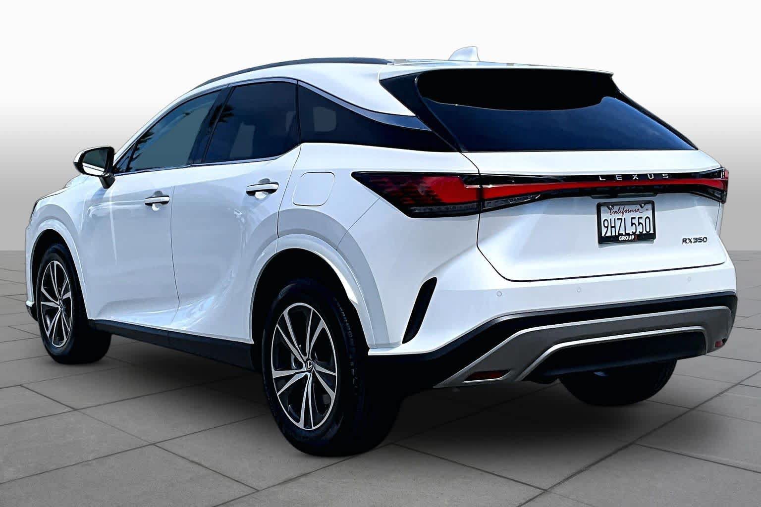 Used 2023 Lexus RX 350 Premium FWD image 11