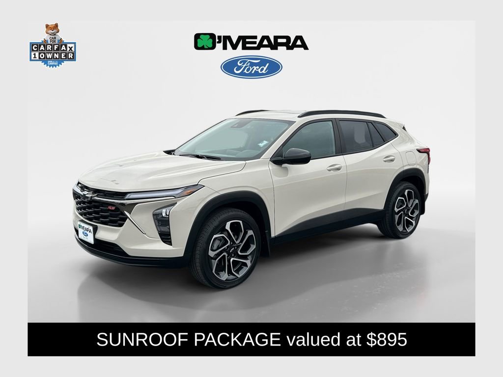 Used 2026 Chevrolet Trax RS w/ Sunroof Package image 1