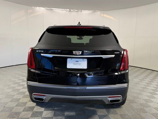 Certified 2023 Cadillac XT5 Premium Luxury w/ Technology Package FWD image 5