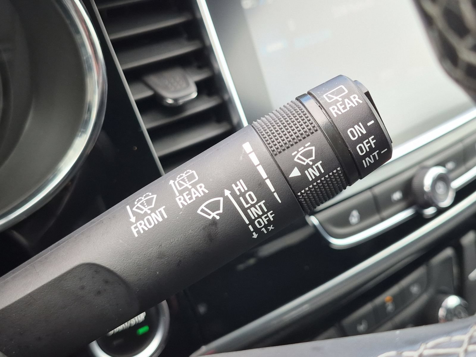 Used 2019 Buick Encore Preferred FWD image 21