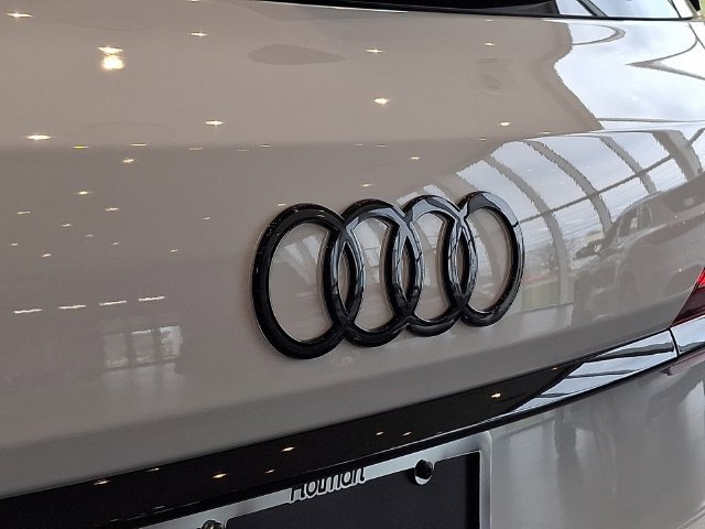 New 2026 Audi SQ7 Premium Plus AWD/4WD image 20