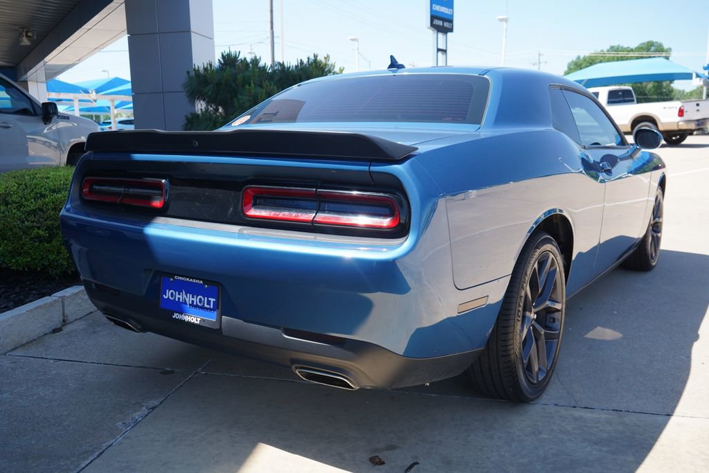 Used 2023 Dodge Challenger SXT w/ Blacktop Package RWD image 7