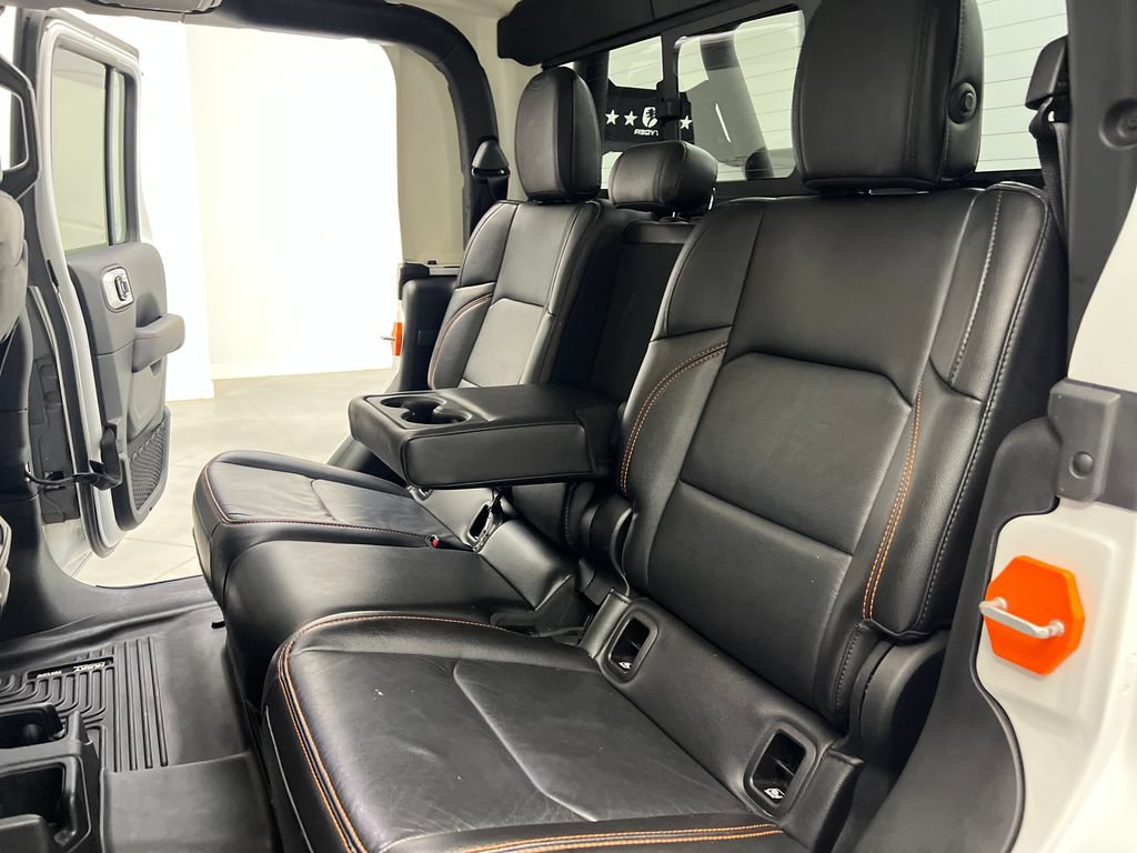 Used 2021 Jeep Gladiator Mojave w/ Dual Top Group AWD/4WD image 16