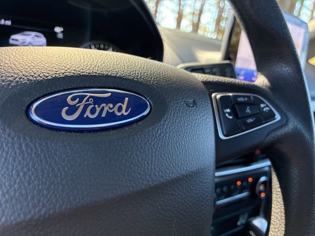 Used 2021 Ford EcoSport SE w/ SE Convenience Package image 28