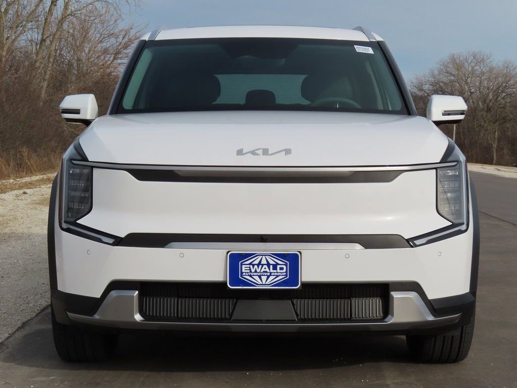 New 2026 Kia EV9 Wind image 21