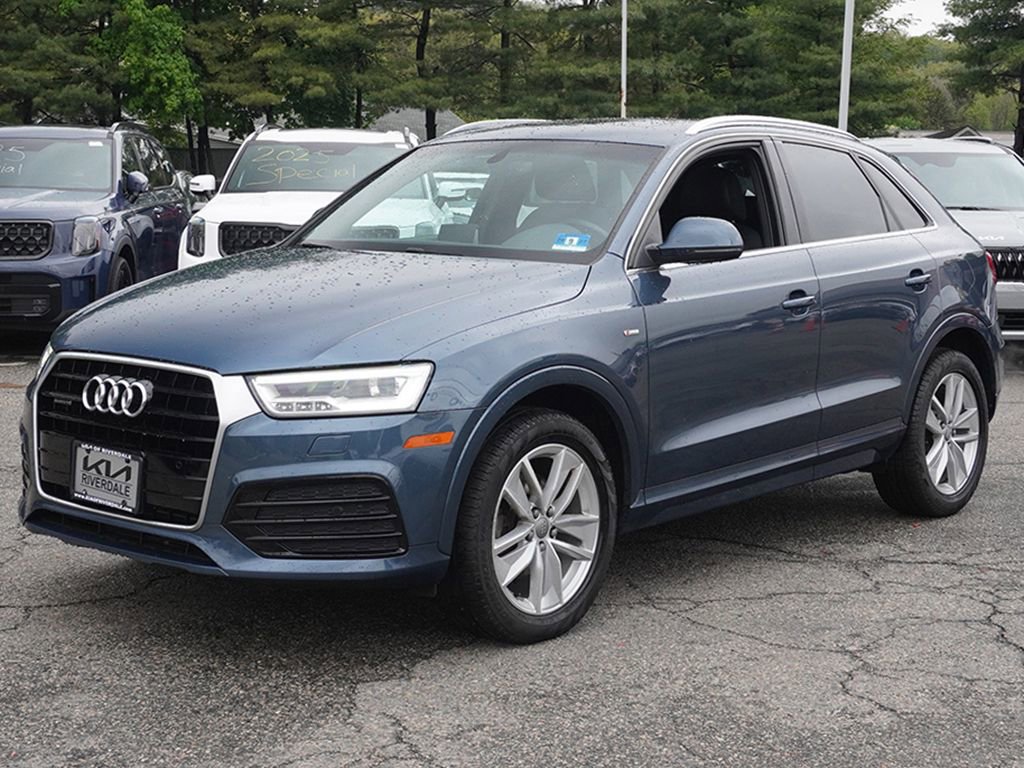 Used 2018 Audi Q3 2.0T Premium Plus w/ Premium Plus Package AWD/4WD image 8