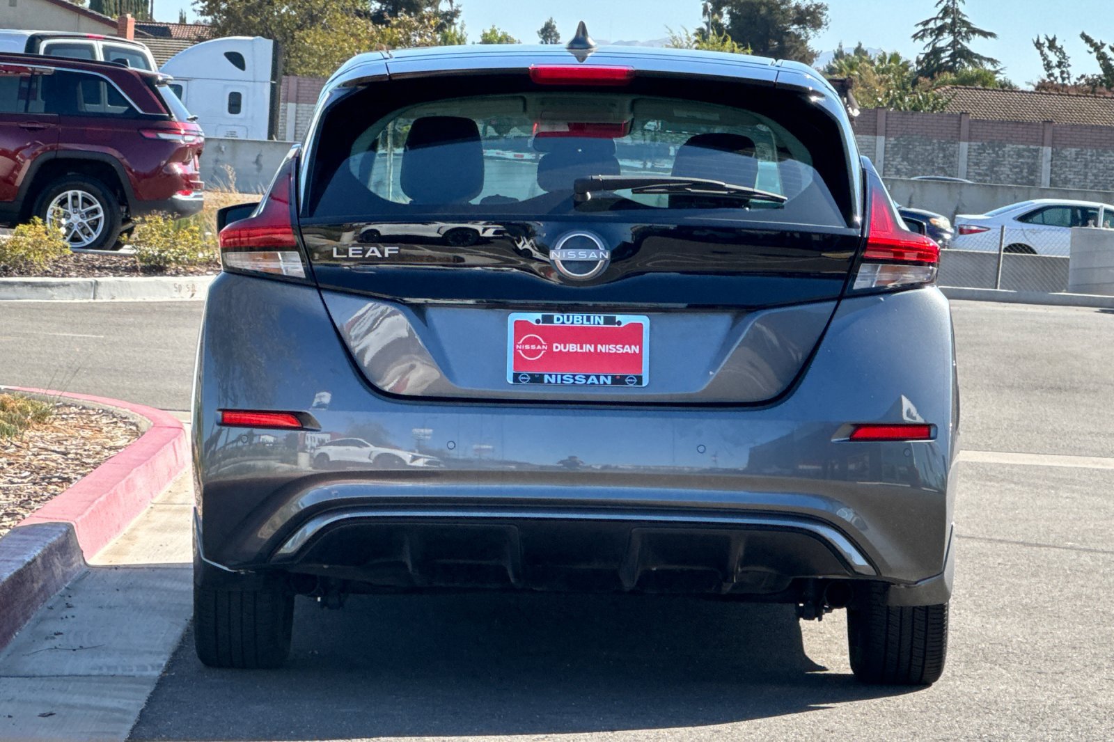 Certified 2025 Nissan Leaf S FWD image 5