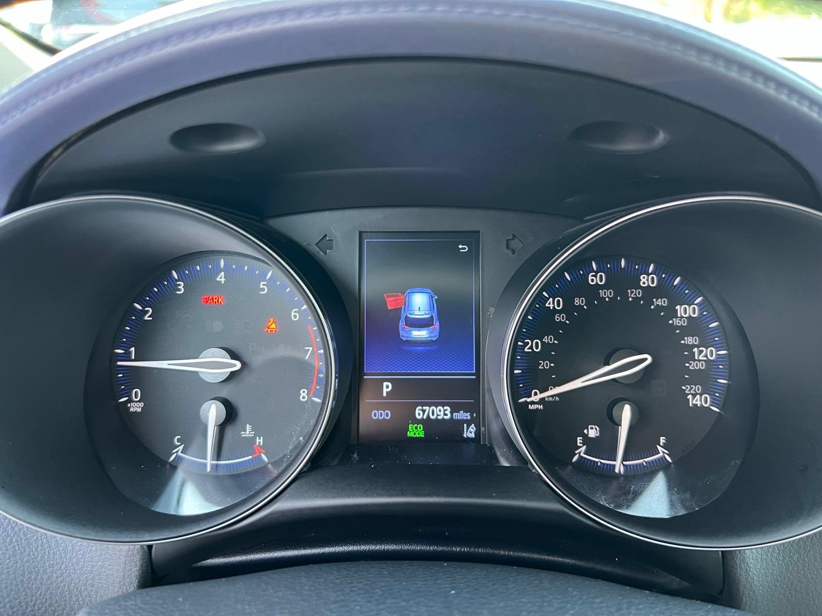 Used 2021 Toyota C-HR XLE FWD image 32