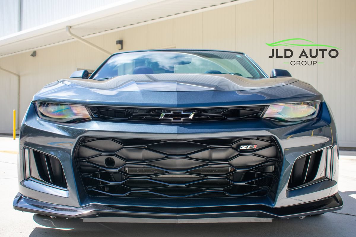 Used 2023 Chevrolet Camaro ZL1 RWD image 3