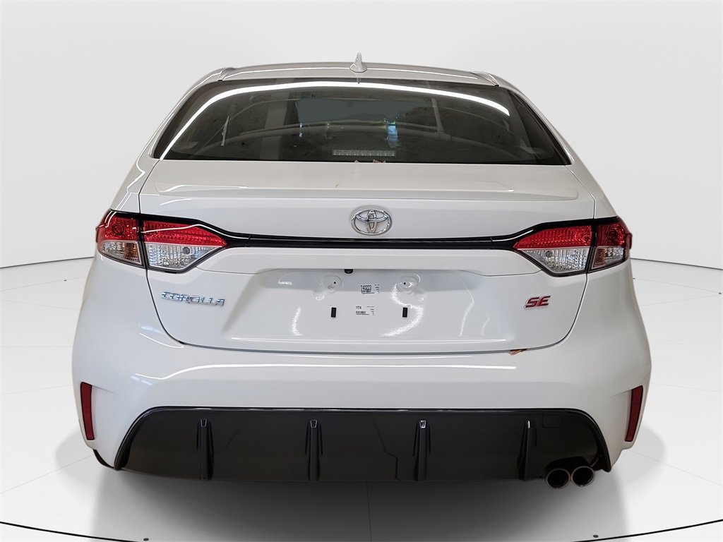 Used 2024 Toyota Corolla SE image 7