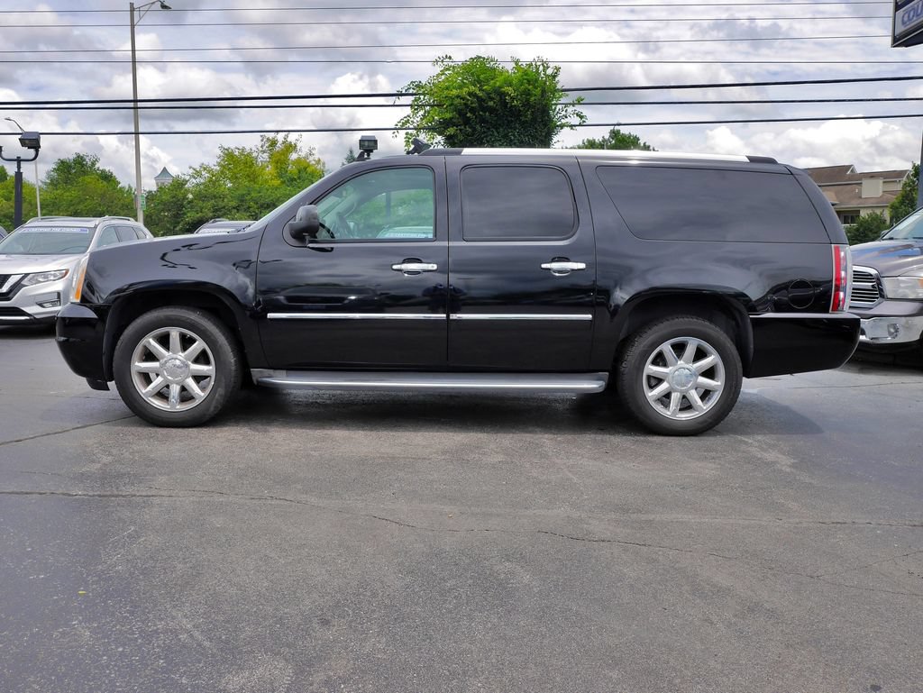 Used 2013 GMC Yukon XL Denali AWD/4WD image 8