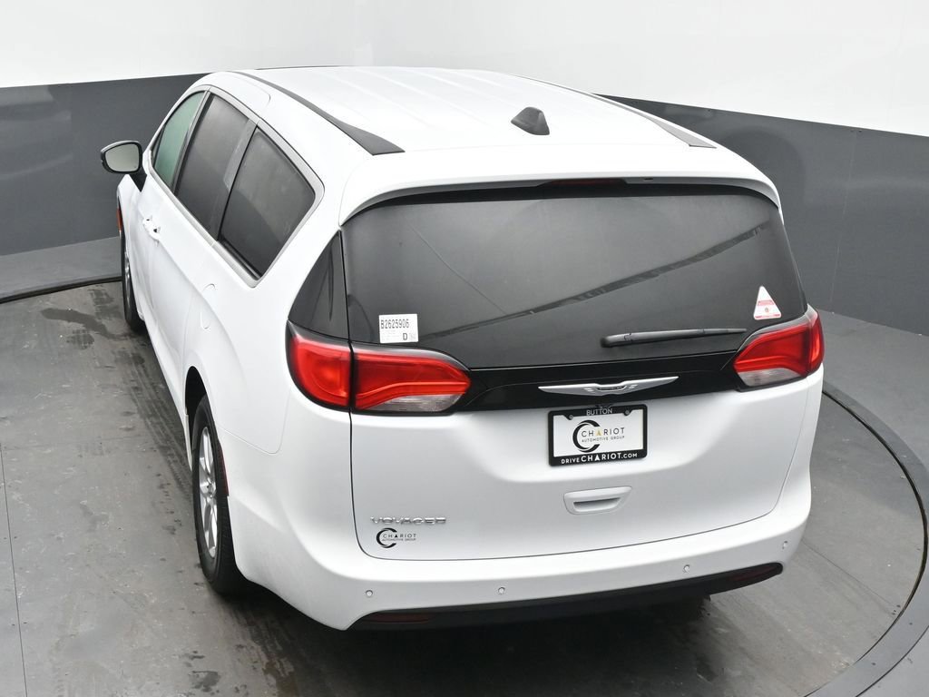 New 2026 Chrysler Voyager LX FWD image 41