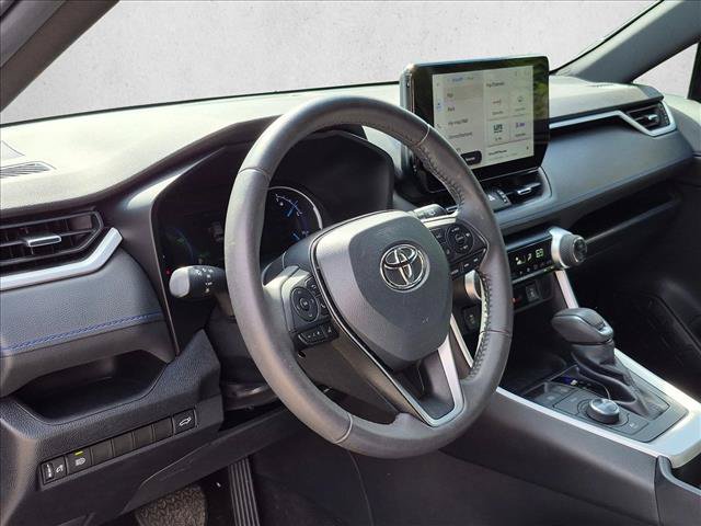 Used 2023 Toyota RAV4 XSE AWD/4WD image 9